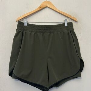 Avia olive green pull on elastic waist athletic shorts Size L EUC